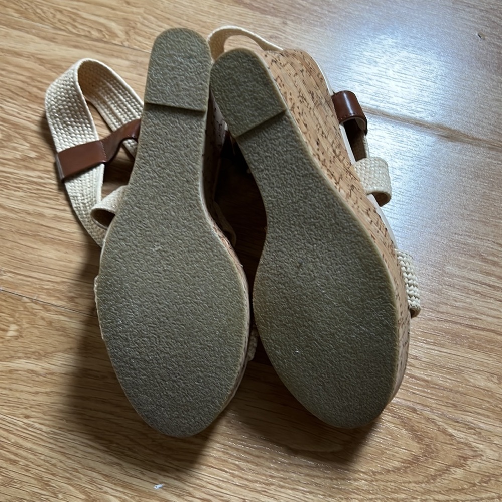 Steve Madden Wedges, Only Worn Once, In Excellent… - image 3